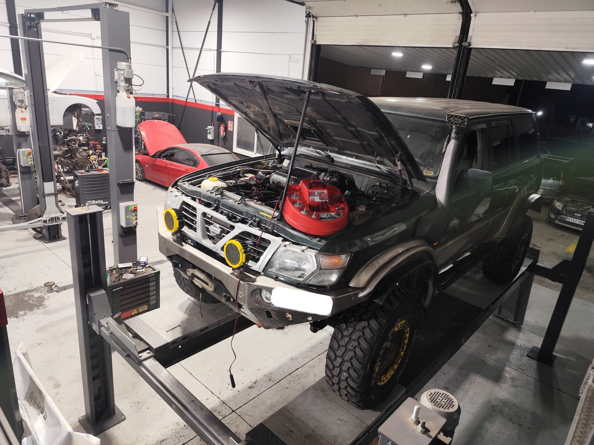 img-coche-taller-kiro-motor